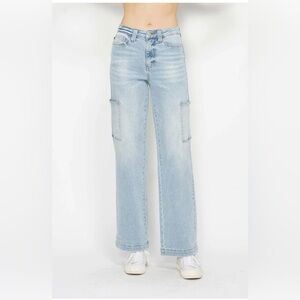 Judy Blue Light Wash Wide Leg Cargo Jeans